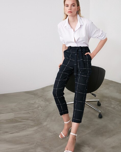 Six Ways to Wear Houndstooth Pants – Graceful Rags
