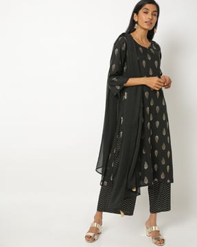chamkili kurti