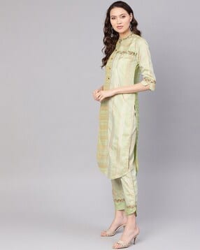 jaipur kurti Floral Embroidered Kurta with Pants & Dupatta-picture-12