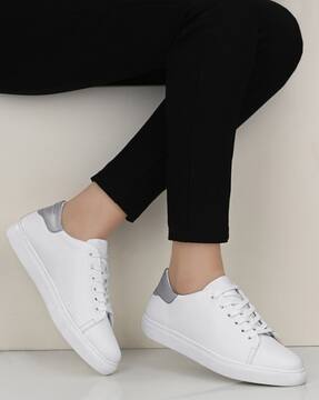 womens white casual shoes
