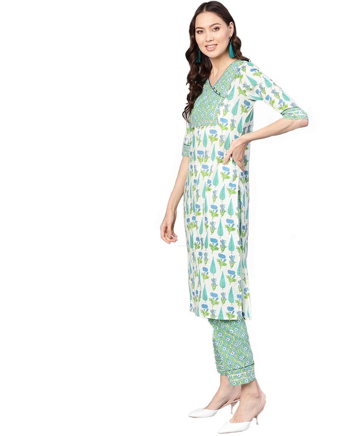 Buy Pista Green Kurta Suit Sets for Women by Blissta Online | Ajio.com