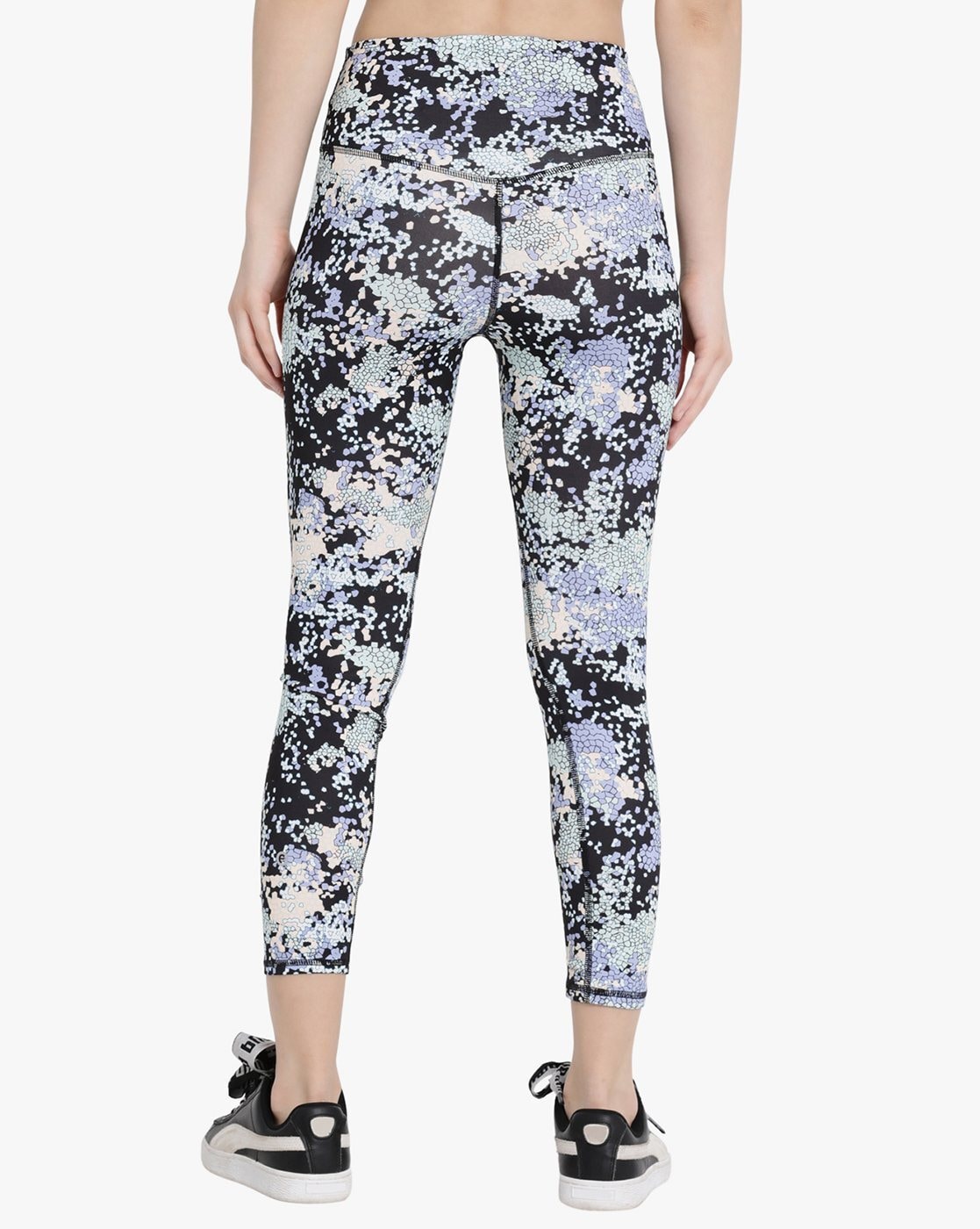 Buy Enamor Hugged Mid Rise Track Pant - Navy at Rs.999 online | Activewear  online