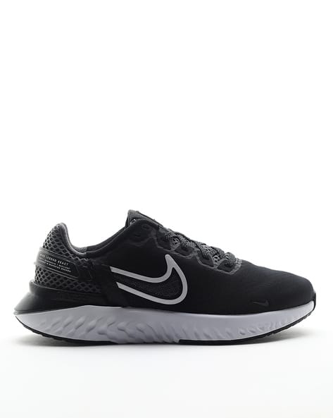 Ajio sale footwear clearance