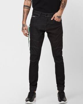 black jogger jeans