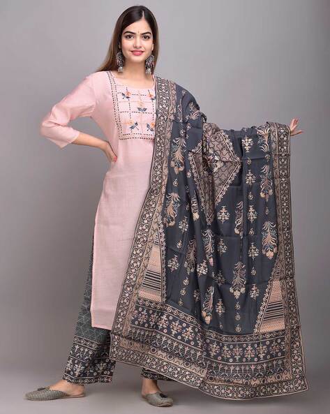 designer ethnic wear for womens