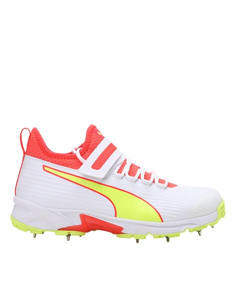 Nike 2025 bowling spikes