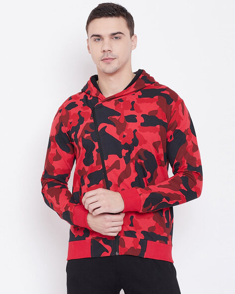 Red deals camo jumper