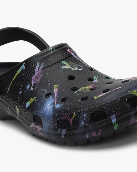 classic out of this world ii clog black