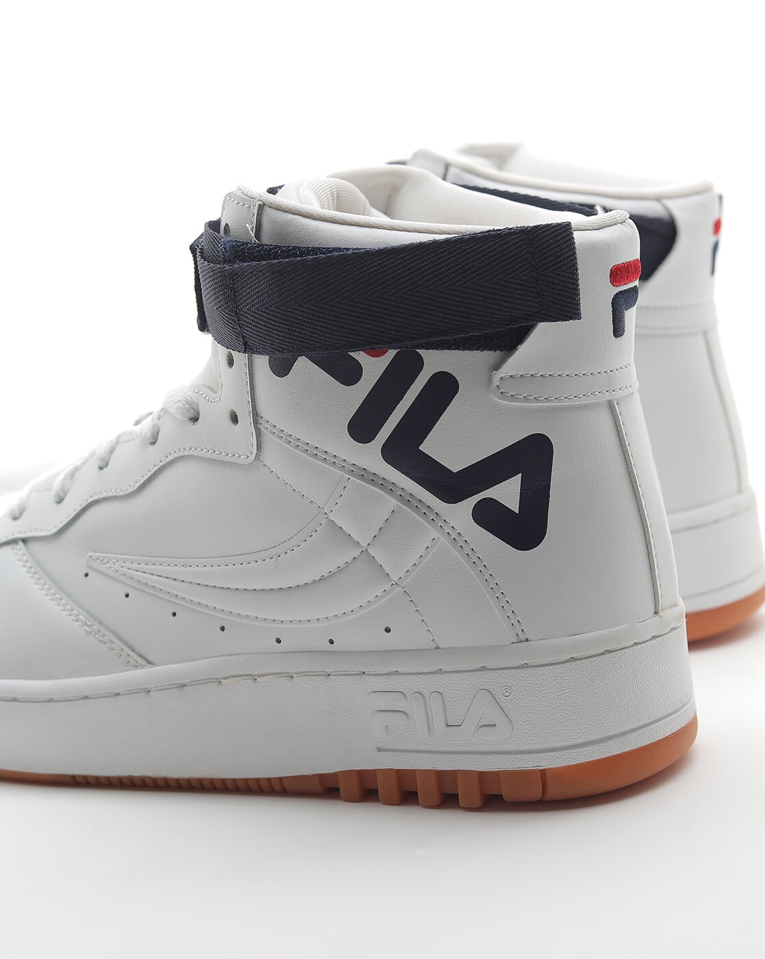 Fila fx 100 big on sale logo