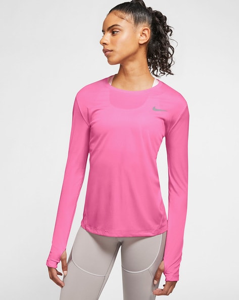 Nike thumbhole t shirt hotsell