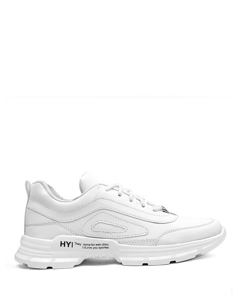 sports shoes lowest price in india
