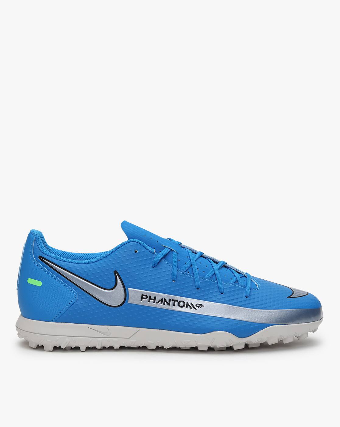ajio nike football shoes
