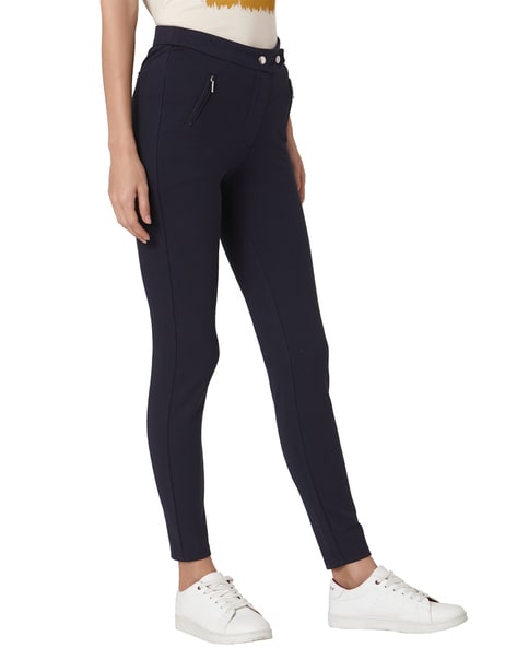 Are leggings considered to be business casual? - Quora