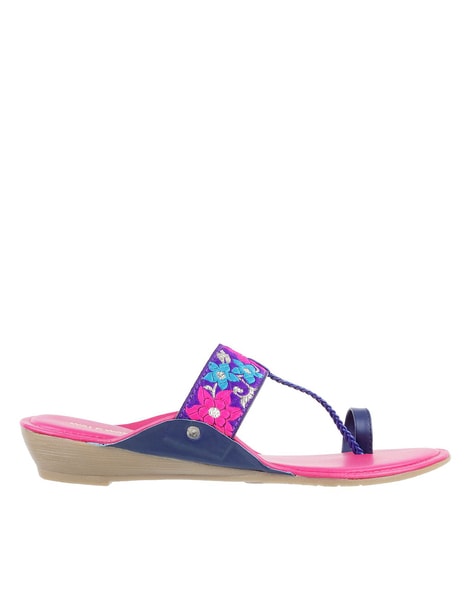 Buy Black Flip Flop & Slippers for Women by Fabindia Online | Ajio.com