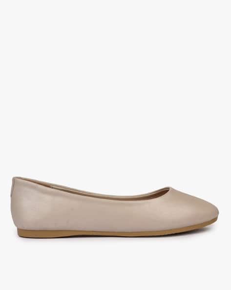 Round-Toe Ballet Flats