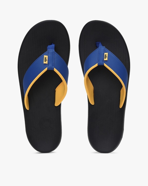 nike flip flops ajio