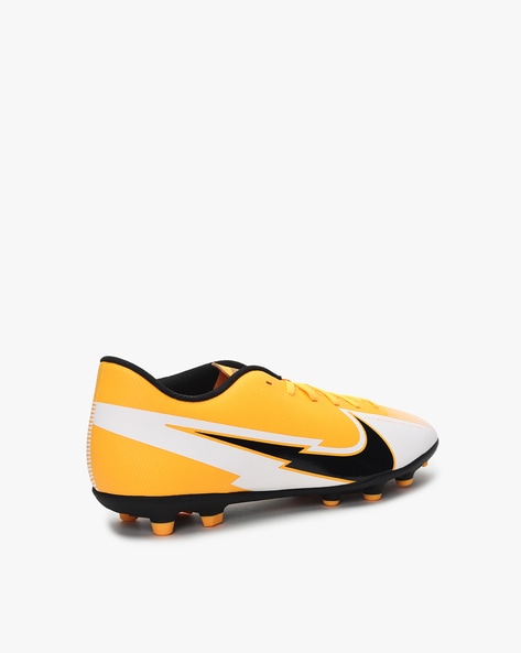 Nike store vapor orange