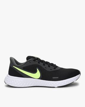 nike running sports shoes