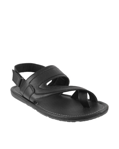 Buy Walkway by Metro Brands Ltd Men Brown Synthetic Sandals 9-UK (43 EU)  (16-9820) Online at Lowest Price Ever in India | Check Reviews & Ratings -  Shop The World