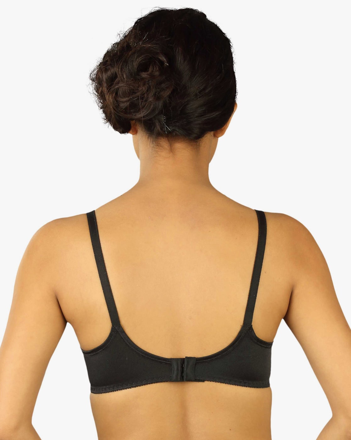 Buy Black Bras for Women by TRIUMPH Online