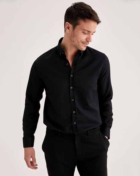 Black button down sales collar shirt