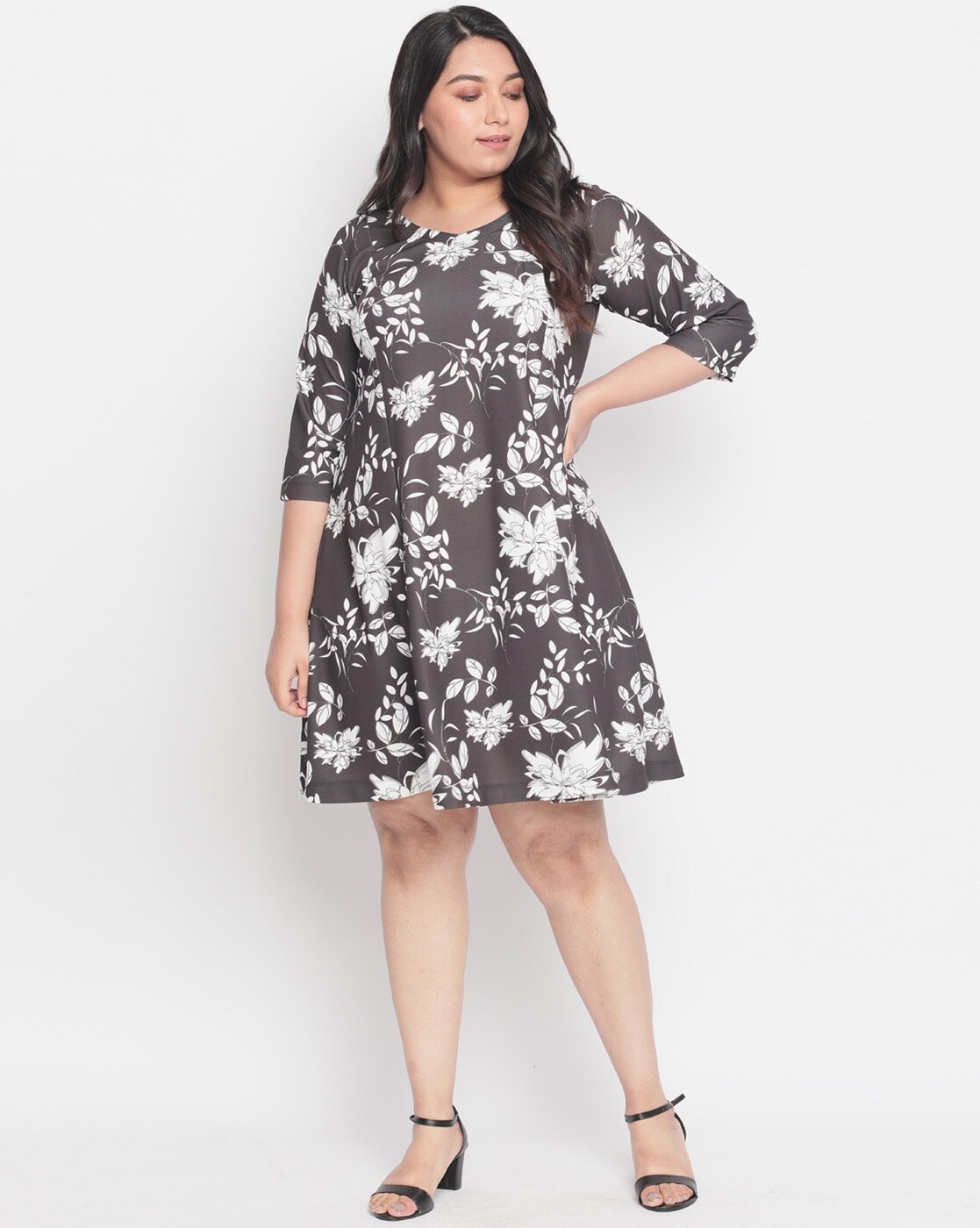 Buy Black Dresses for Women by Amydus Online