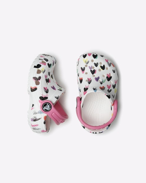 ajio crocs shoes