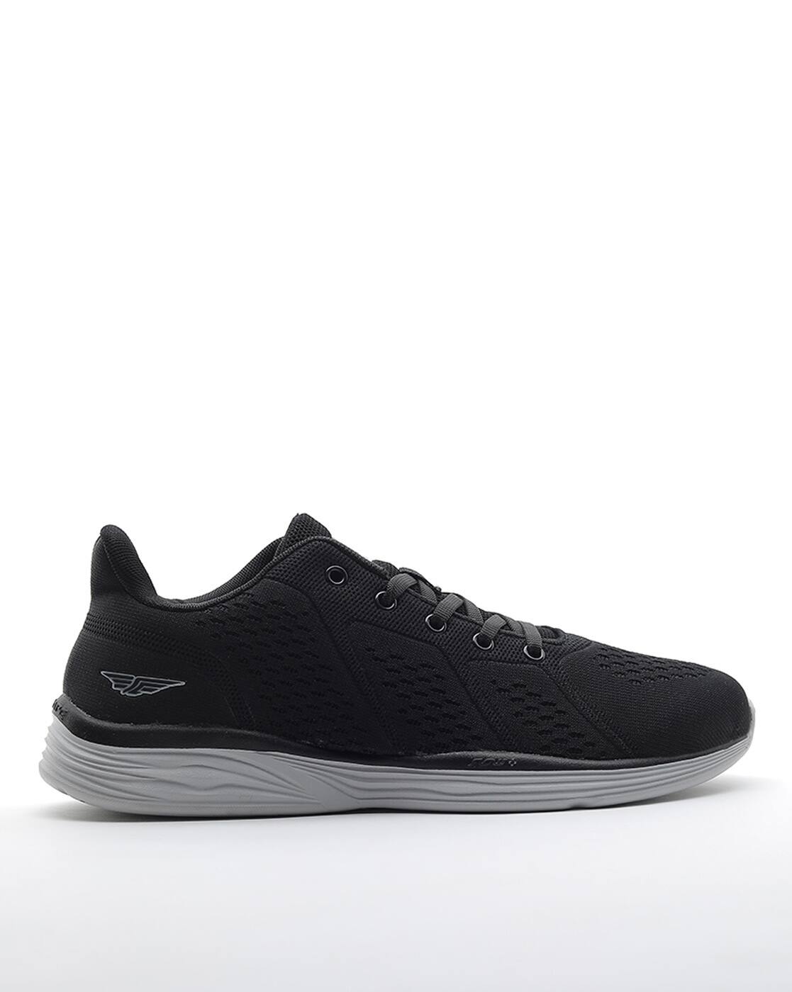 red tape black running shoes