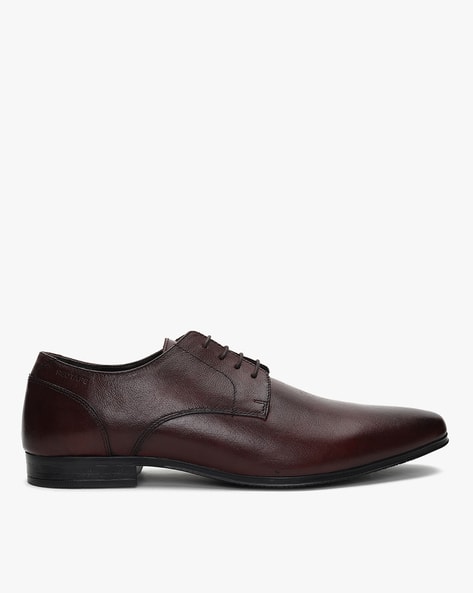 Low-Top Textured Derby Shoes - Main Image
