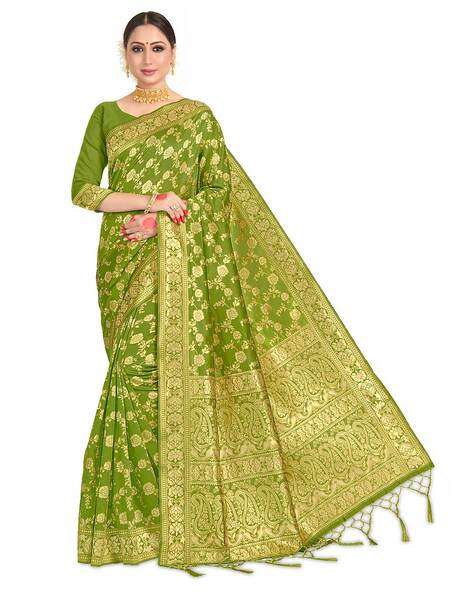 Floral Print Traditional Saree with Tassels