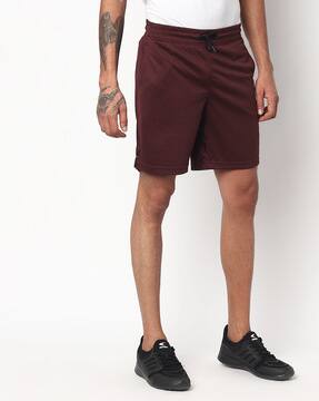 maroon shorts men