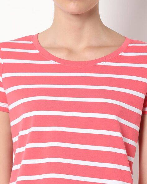 red and white t shirt womens
