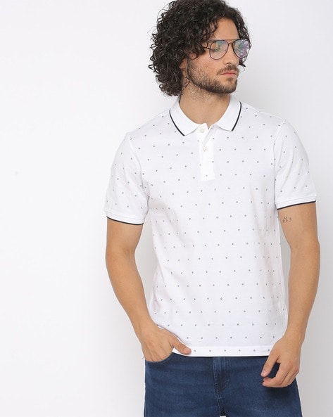 Buy White Tshirts for Men by NETPLAY Online