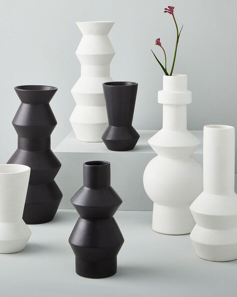 Petite Malle Porcelain Vase Monogram - Art of Living - Highlights