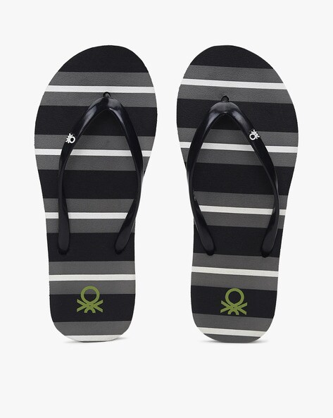 ucb flip flops black