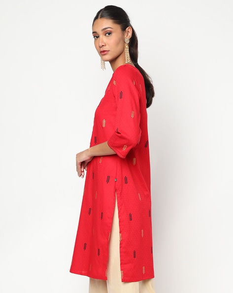 Shop Stunning Red Kurtas for Women Online | The Indian Ethnic Co – THE  INDIAN ETHNIC CO.