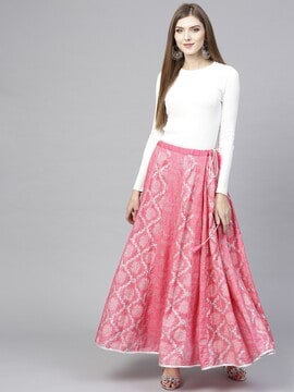 pink plain skirt