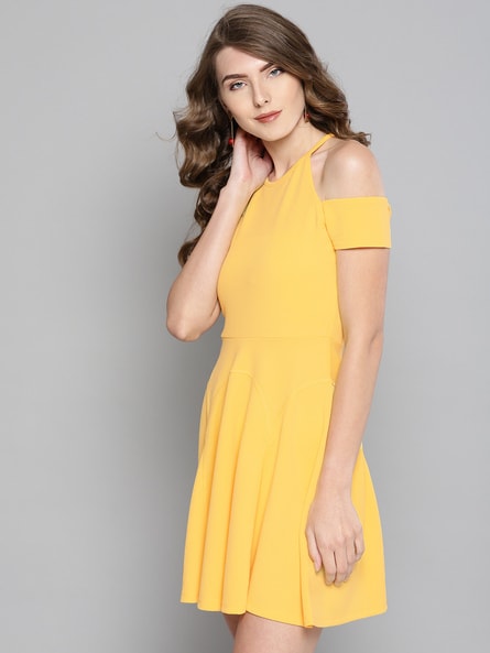 Vici on sale yellow dress