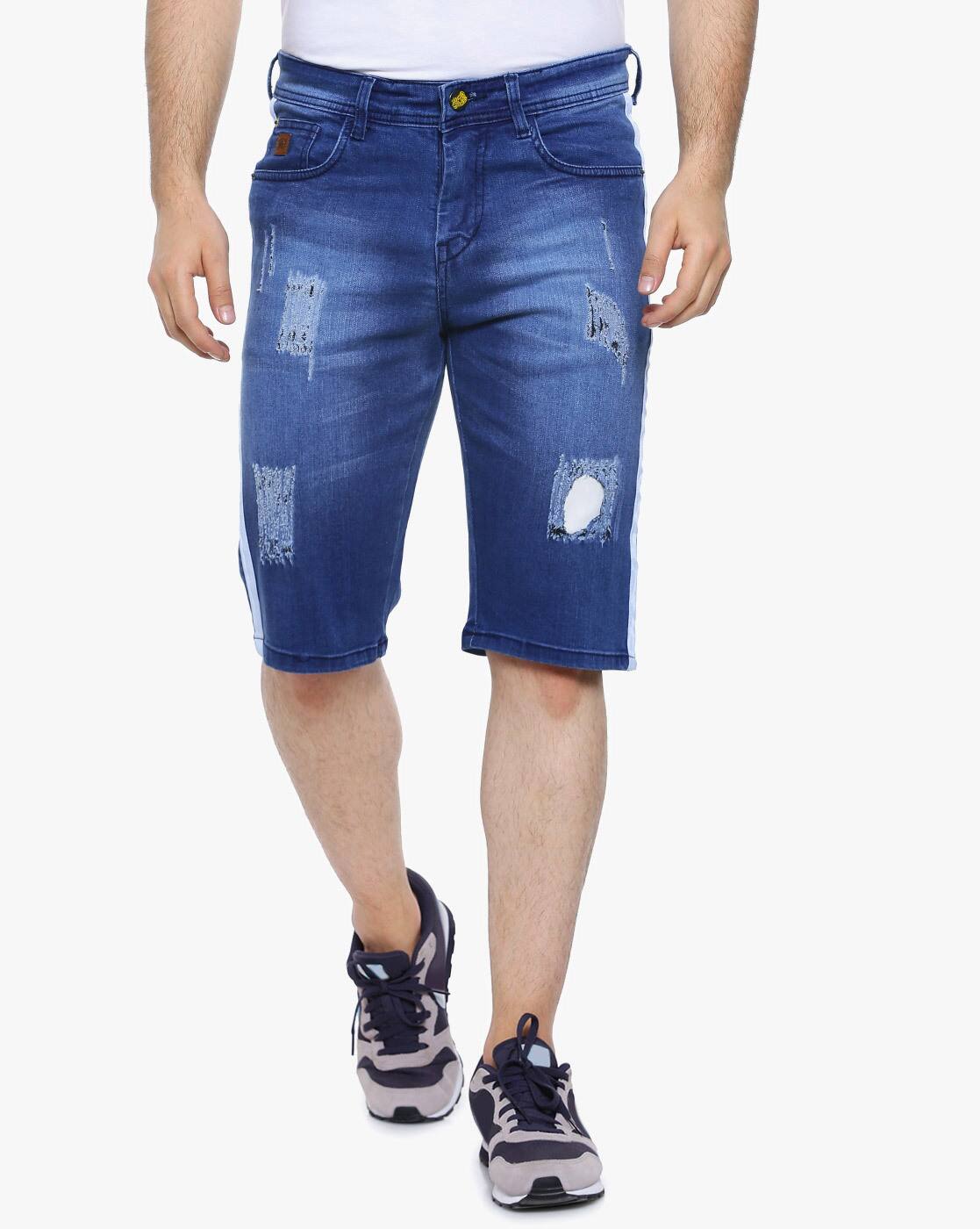 Men by Campus Sutra 