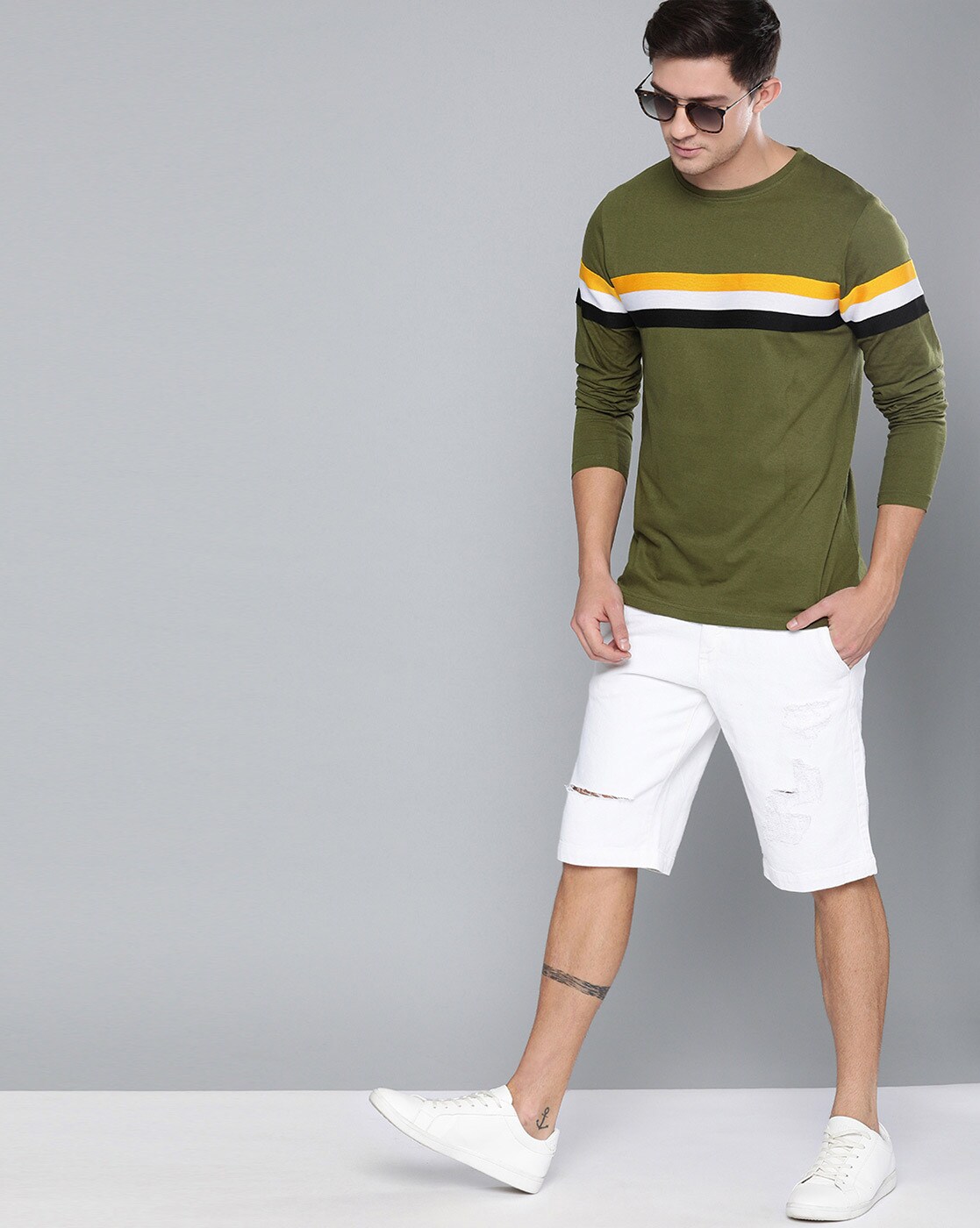 Buy Olive Tshirts for Men by DIFFERENCE OF OPINION Online