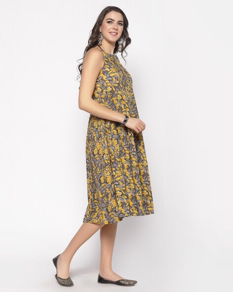 Govind Fashion Women Maxi Yellow Dress - Buy Govind Fashion Women Maxi Yellow  Dress Online at Best Prices in India | Flipkart.com