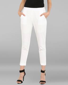 white pants with pockets