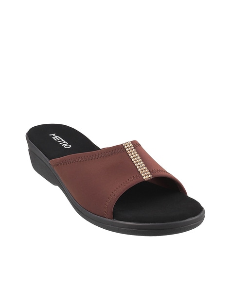 Metro store ladies slipper