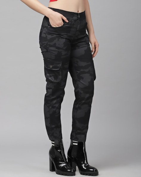 Buy Black Trousers & Pants for Men by Kassually Online