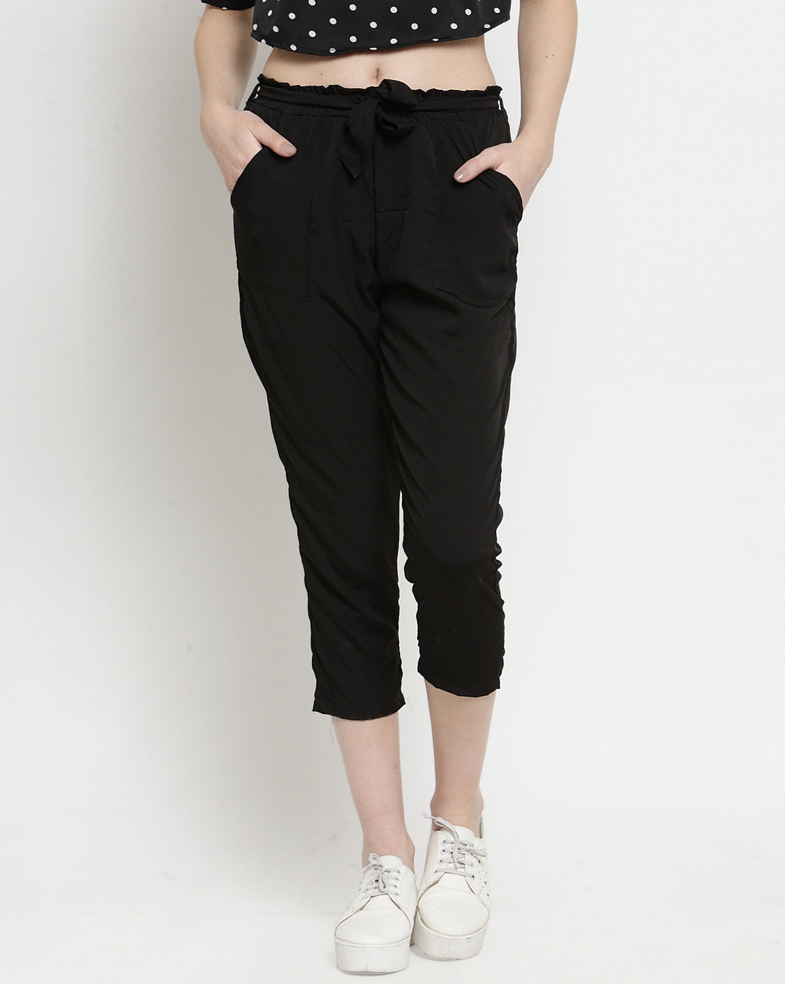 black slim capri pants