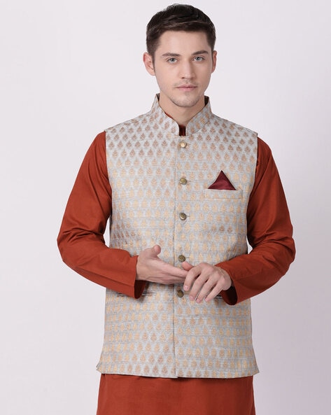 Silver Grey Chikankari Embroidered Nehru Jacket Design by SALVE at Pernia's  Pop Up Shop 2024