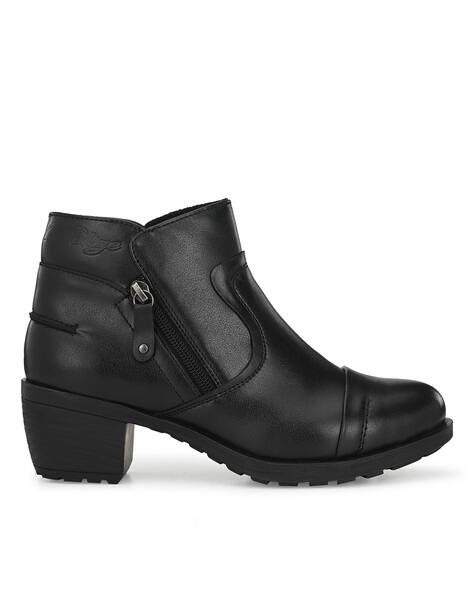 delize black boots