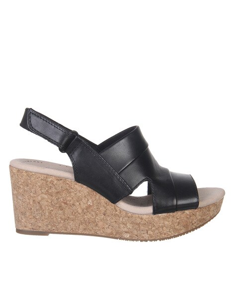 clarks thong wedge sandals