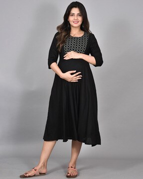 Women S Maternity Online Low Price Offer On Maternity For Women Ajio