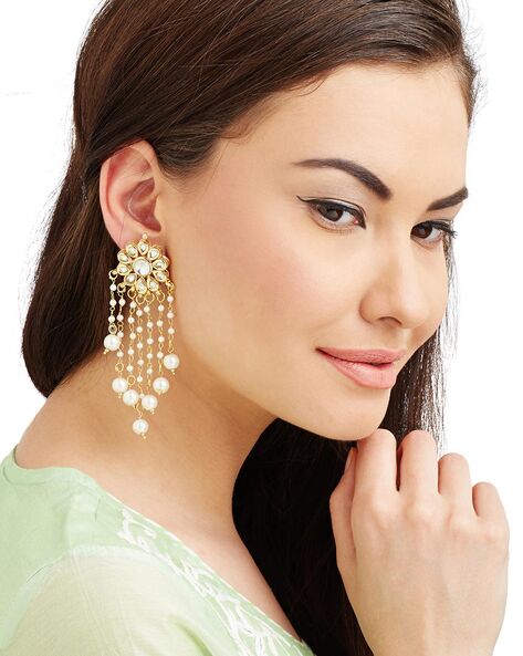 Travelwant Baroque Pearl Dangle Earrings Chunky Hoop Earrings Drop with  Irregular Pearl Drop for Women Classic Pearl Vintage Graceful Huggie Ear  Jewelry - Walmart.com